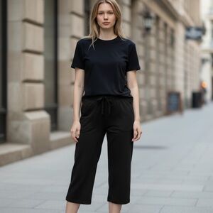 NIKE DRI FIT Black Work Out Crop Pants